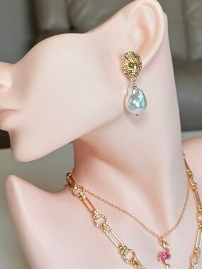 Gold-Tone Drop Pearl Earrings with Blue Pearl